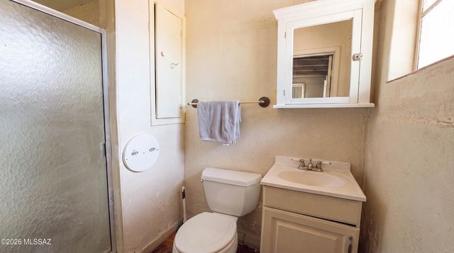 6087 E 21st Street, Tucson, AZ 85711
