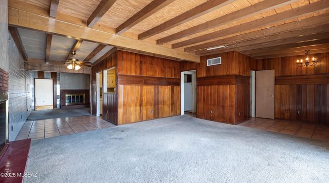 6087 E 21st Street, Tucson, AZ 85711