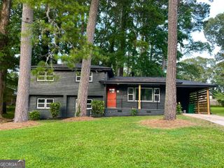 2352 Glendale Drive, Decatur, GA 30032