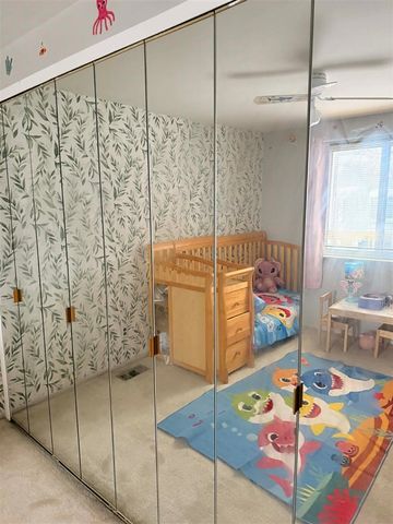 32602 Barclay Square, Warren, MI 48093