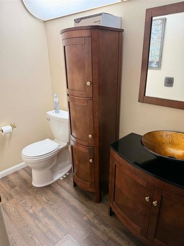 32602 Barclay Square, Warren, MI 48093