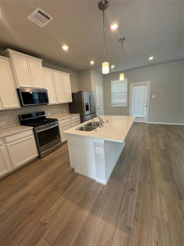 18528 Meadow Point Lane, Conroe, TX 77316