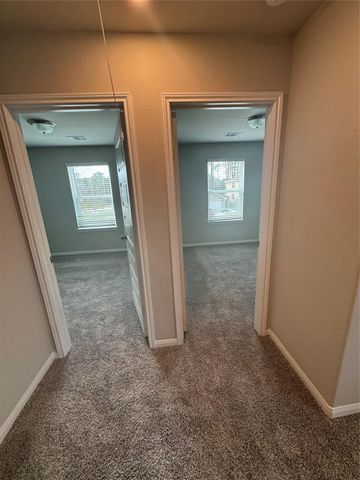 18528 Meadow Point Lane, Conroe, TX 77316