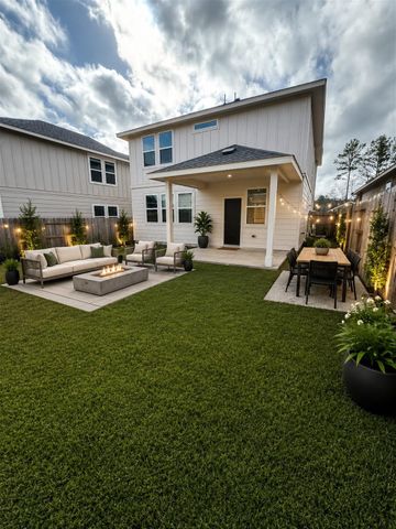 18528 Meadow Point Lane, Conroe, TX 77316