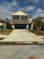 18528 Meadow Point Lane, Conroe, TX 77316