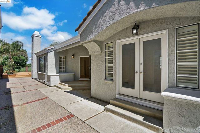 2819 Cherry Hills Dr, Discovery Bay, CA 94505