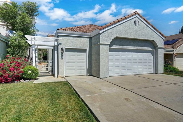 2819 Cherry Hills Dr, Discovery Bay, CA 94505