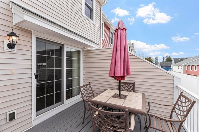 48 Fox Meadow Rd F, Leominster, MA 01453