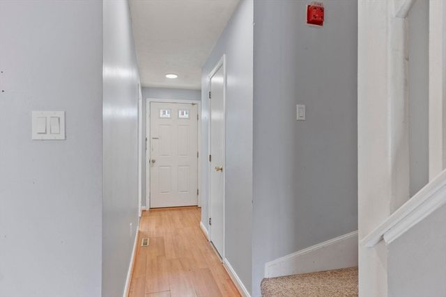 48 Fox Meadow Rd F, Leominster, MA 01453