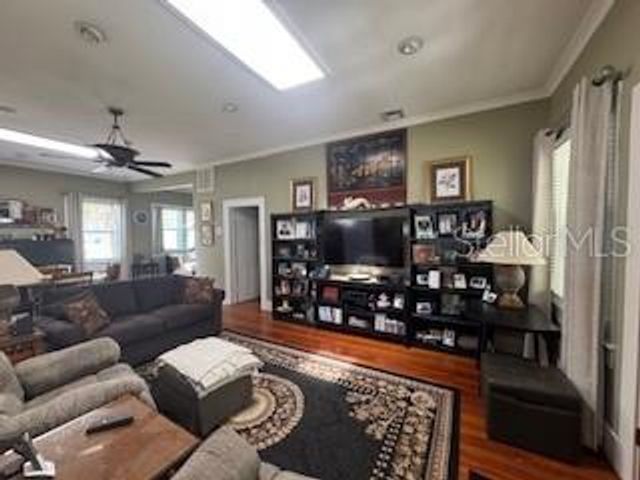 58 S KENTUCKY AVENUE, Umatilla, FL 32784