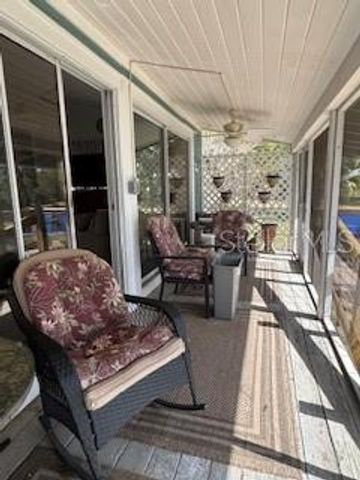 58 S KENTUCKY AVENUE, Umatilla, FL 32784