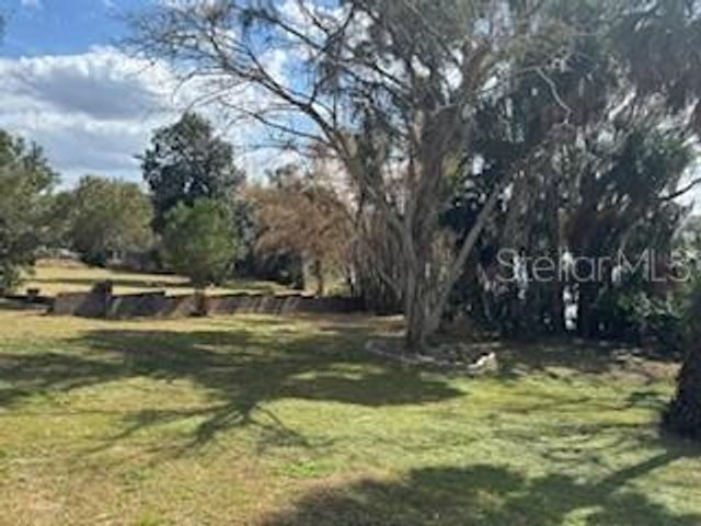 58 S KENTUCKY AVENUE, Umatilla, FL 32784