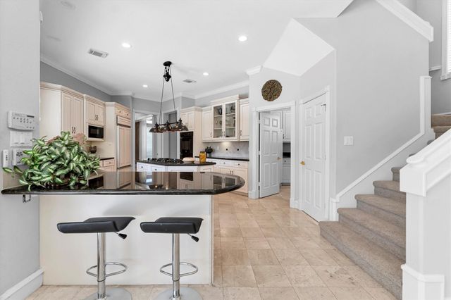 40 Broad Cove Drive, Montgomery, TX 77356