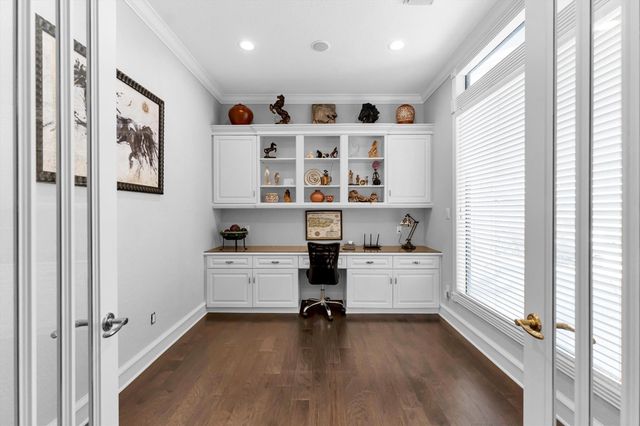 40 Broad Cove Drive, Montgomery, TX 77356