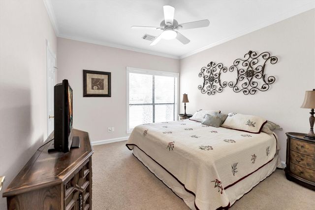 40 Broad Cove Drive, Montgomery, TX 77356