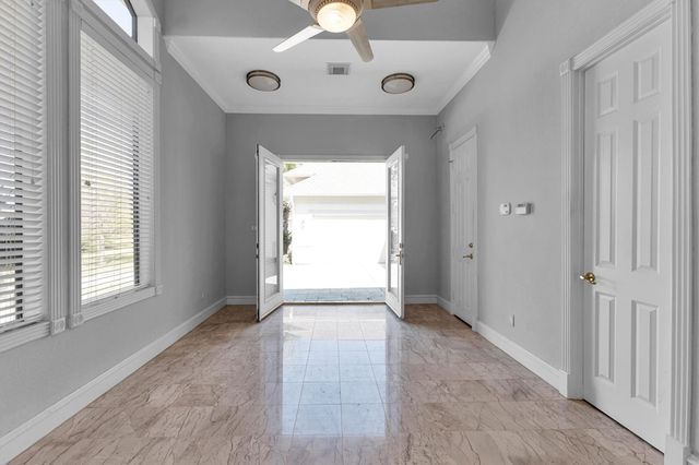 40 Broad Cove Drive, Montgomery, TX 77356