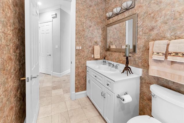 40 Broad Cove Drive, Montgomery, TX 77356
