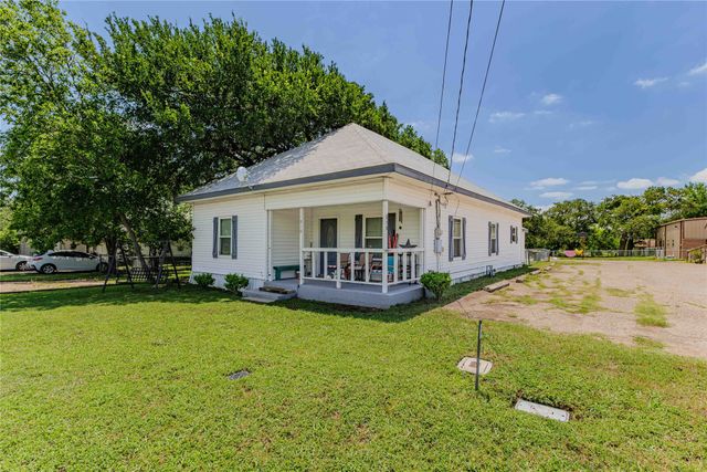 510 E Frederick Street, Riesel, TX 76682
