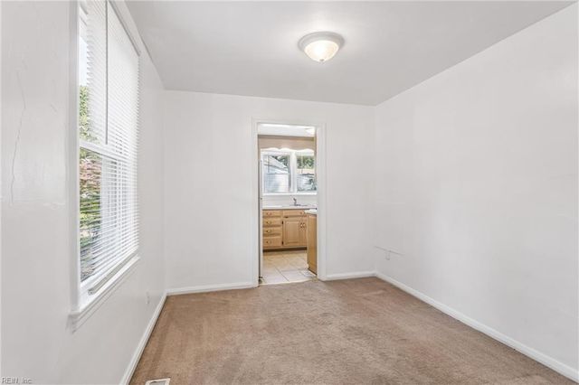 5930 Andrew PL, Newport News, VA 23605