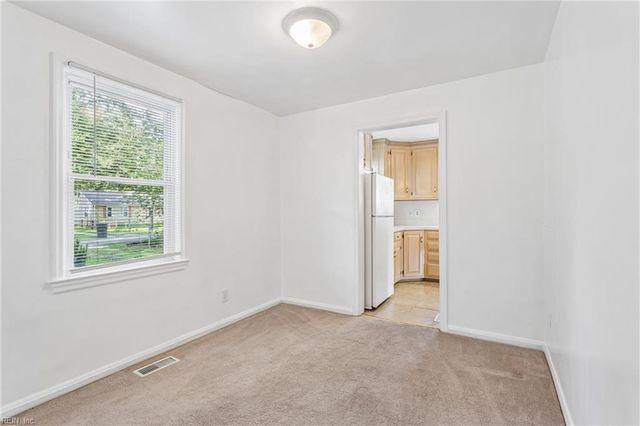 5930 Andrew PL, Newport News, VA 23605