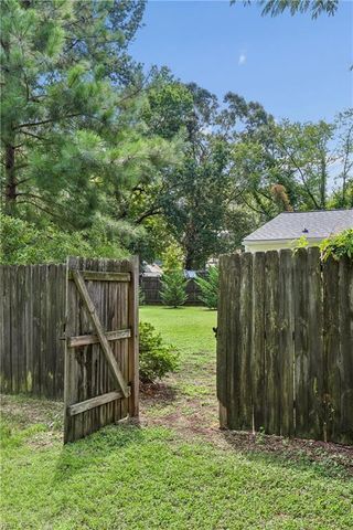 5930 Andrew PL, Newport News, VA 23605