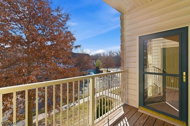 2 Steele Pl E, Hillsborough Twp., NJ 08844