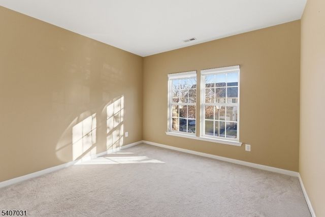 2 Steele Pl E, Hillsborough Twp., NJ 08844