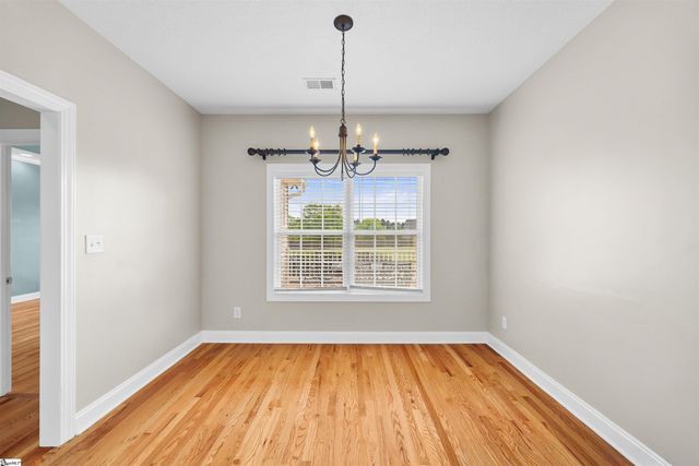 1017 Corie Crest Drive, Boiling Springs, SC 29316