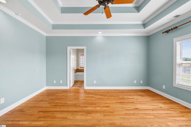 1017 Corie Crest Drive, Boiling Springs, SC 29316
