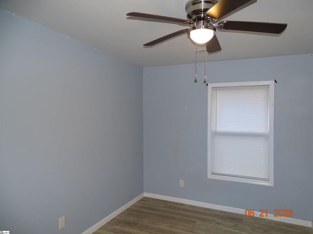 160 Dunbar Street, Wellford, SC 29385