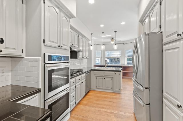 2034 NW Sarum Circle, Grants Pass, OR 97526