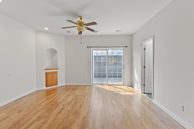 2034 NW Sarum Circle, Grants Pass, OR 97526