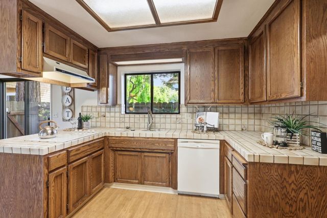 4301 Grace Street 2, Capitola, CA 95010
