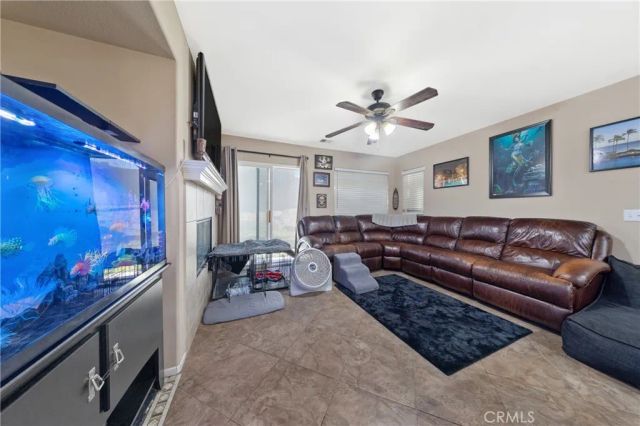 27864 Maywood Bend, Menifee, CA 92585
