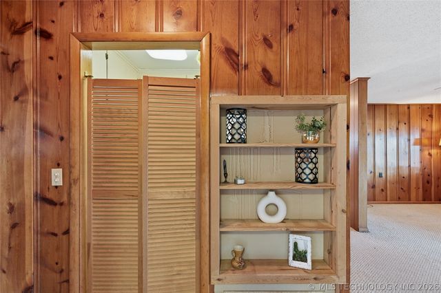 32262 E 720 Road, Wagoner, OK 74467