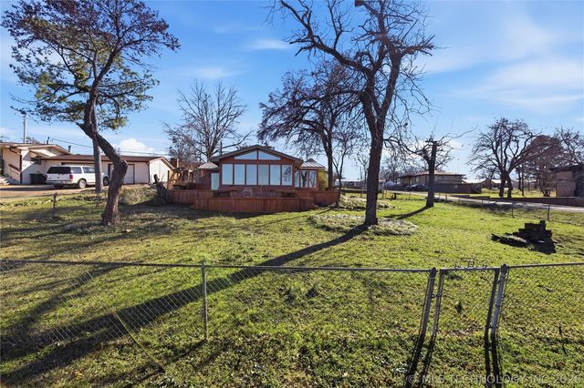 32262 E 720 Road, Wagoner, OK 74467