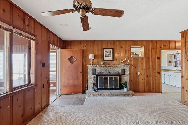 32262 E 720 Road, Wagoner, OK 74467