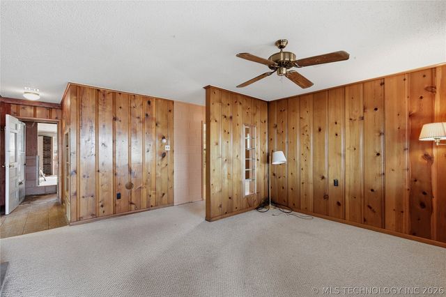 32262 E 720 Road, Wagoner, OK 74467