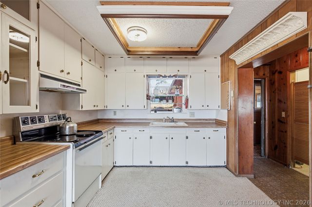 32262 E 720 Road, Wagoner, OK 74467