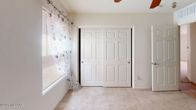 7996 Nautilus Drive, Tucson, AZ 85756