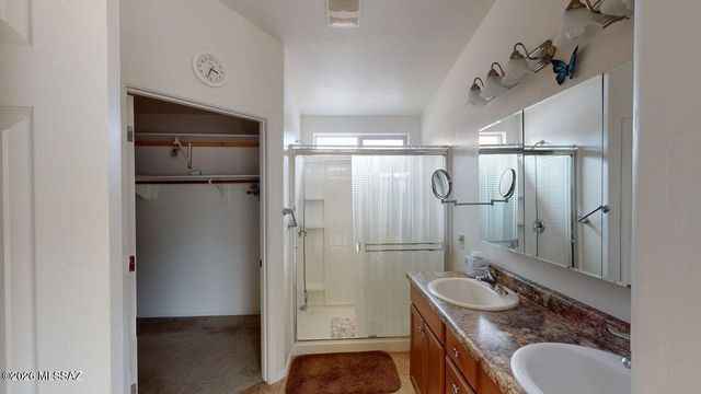 7996 Nautilus Drive, Tucson, AZ 85756