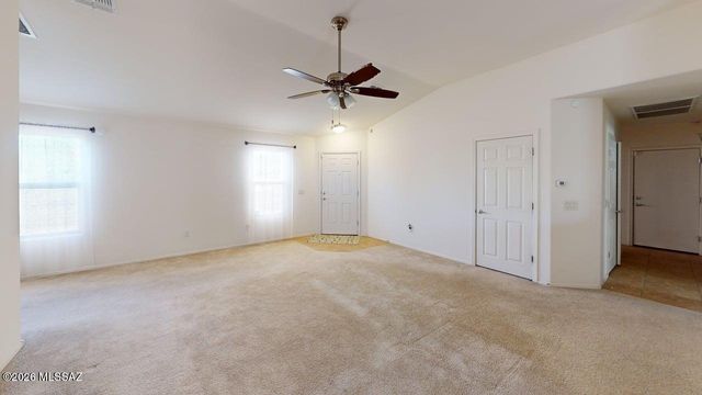 7996 Nautilus Drive, Tucson, AZ 85756