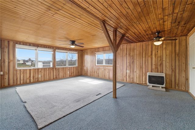 5167 Janie Dr, Baldwin Boro, PA 15227