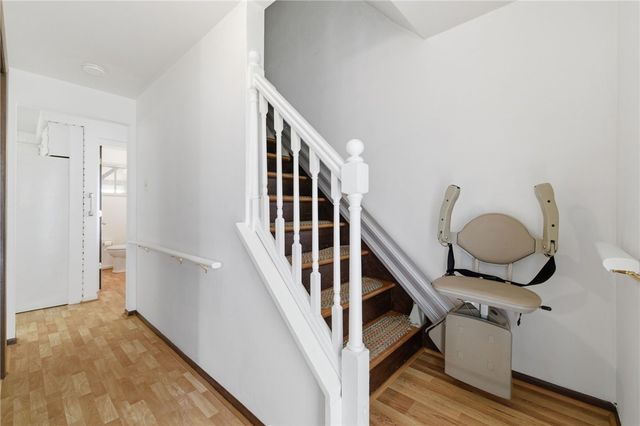 5167 Janie Dr, Baldwin Boro, PA 15227