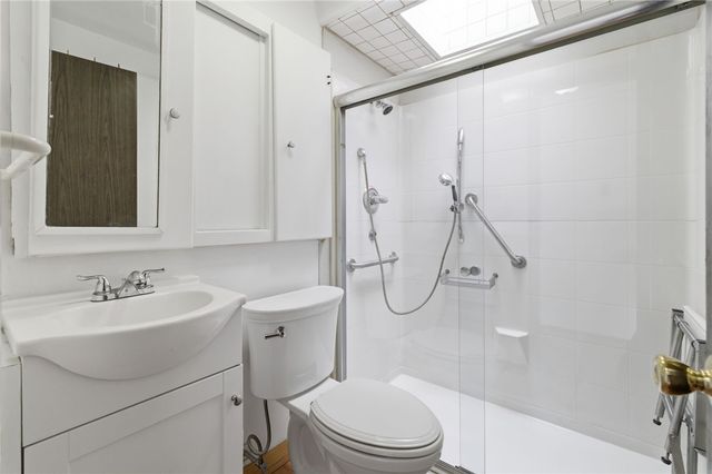 5167 Janie Dr, Baldwin Boro, PA 15227