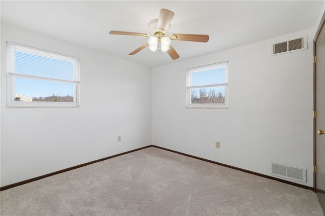 5167 Janie Dr, Baldwin Boro, PA 15227