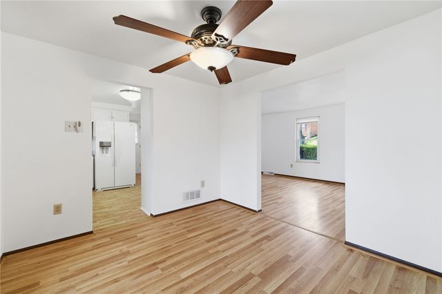 5167 Janie Dr, Baldwin Boro, PA 15227