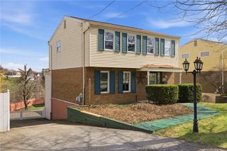 5167 Janie Dr, Baldwin Boro, PA 15227