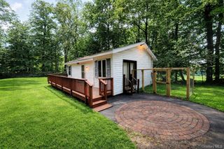 8 Rocky Road, Monroe, NY 10950