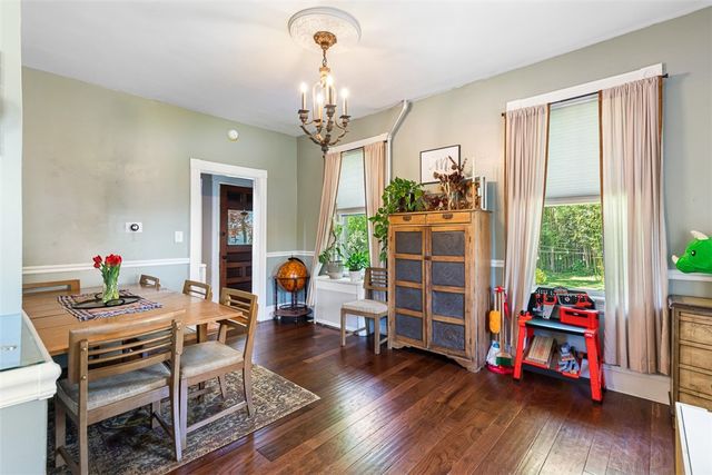 10 Burton Avenue, East Providence, RI 02915